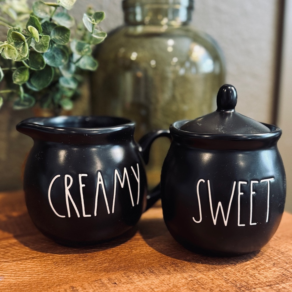Rae Dunn Ceramic Sugar and Creamer Set